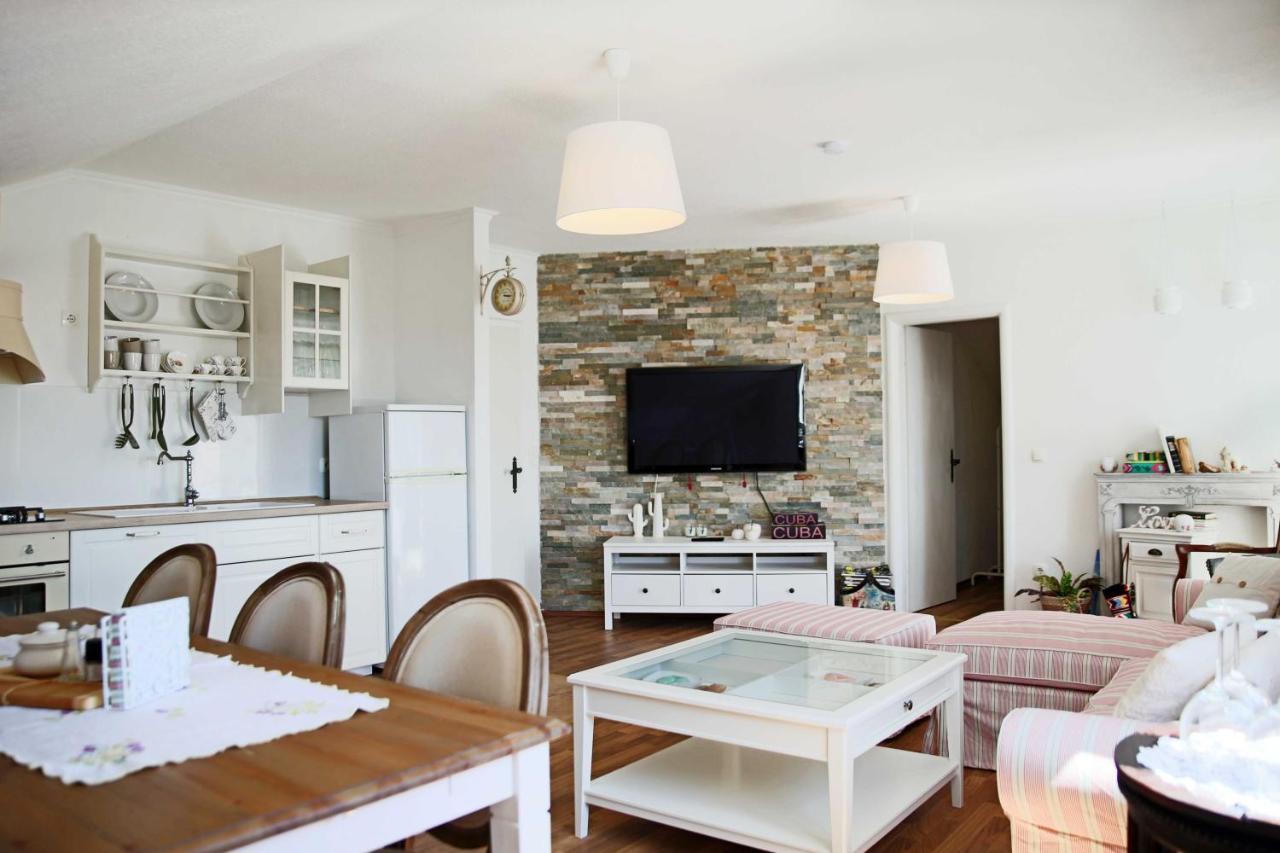 Villa Croatia Srima Exterior photo